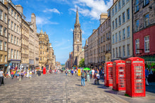 Load image into Gallery viewer, Golf and Whiskey in Edinburgh, Scotland for 4