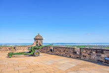 Load image into Gallery viewer, Golf and Whiskey in Edinburgh, Scotland for 4