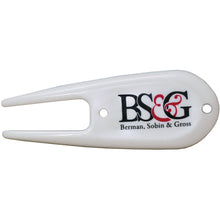 Load image into Gallery viewer, Plastic Divot Tool